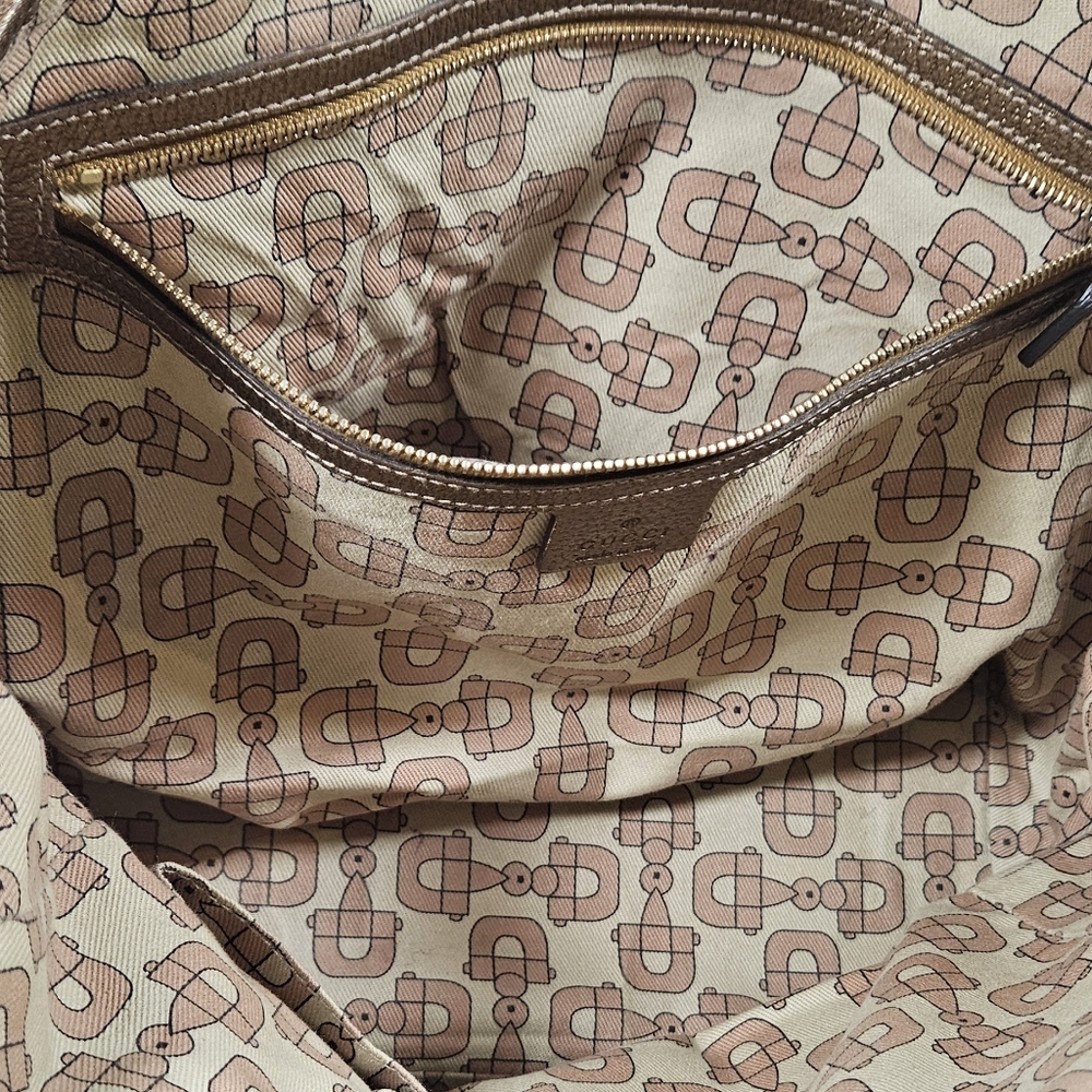 GUCCI  Monogram Charm Small Tote Pink and Tan with Metalic Gold Straps - Picture 8 of 12